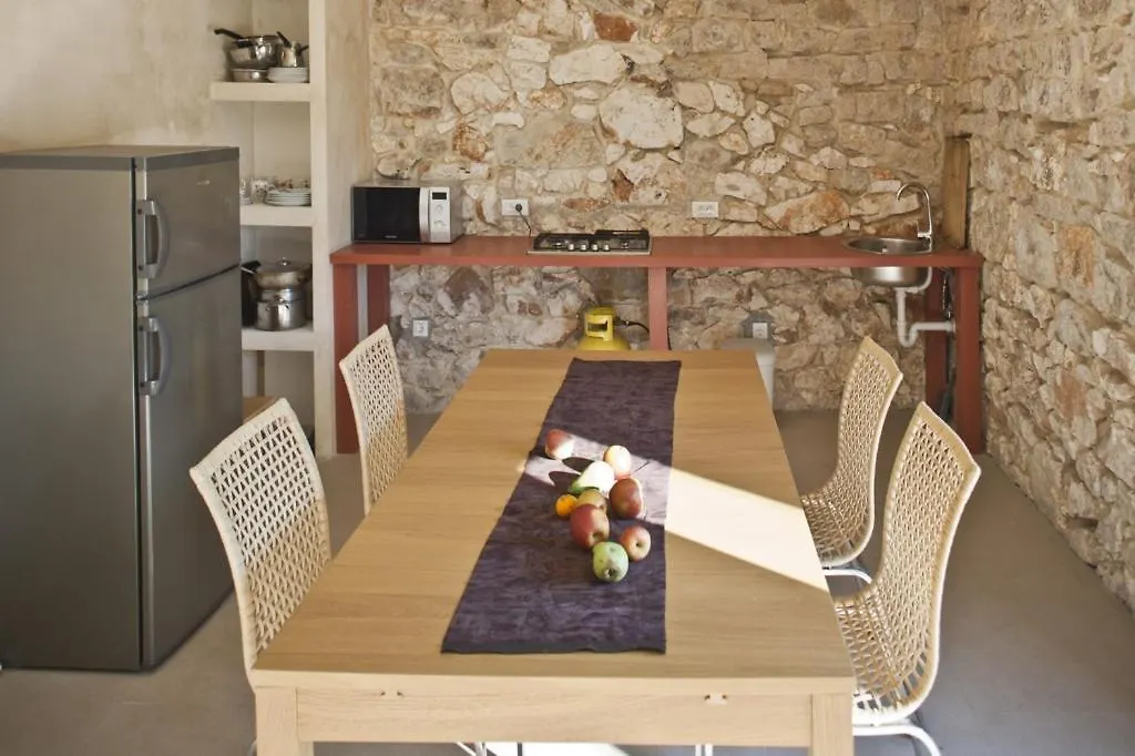 Holiday Apartment In Funtana With Balcony, Air Conditioning, Wifi, Washing Machine 4982-1